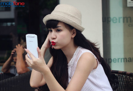 khuyen mai mobifone tra sau thang 2/2017